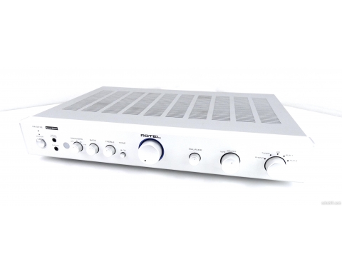 Rotel RA-05SE Rotel RA-05SE
